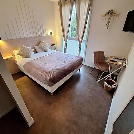 Au Bon Sejour Hotel