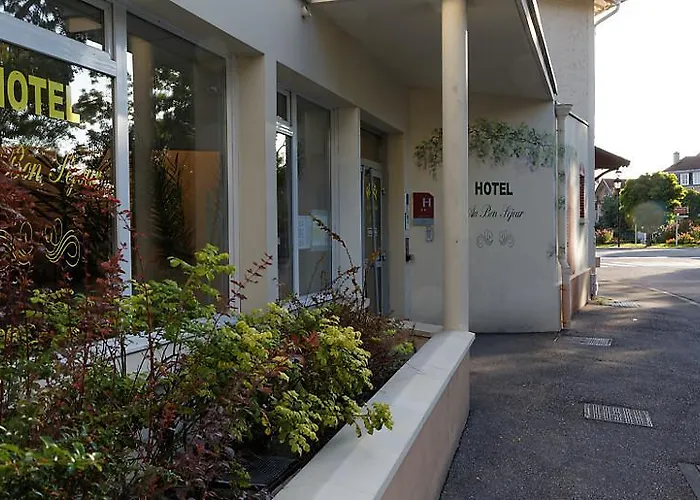 Au Bon Sejour Szálloda 2*