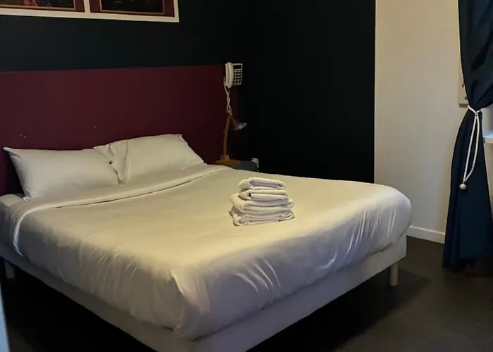 Au Bon Sejour Szálloda 2*